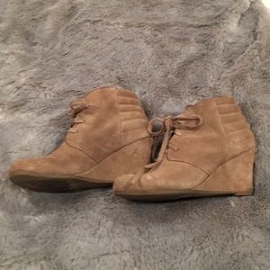 Dolce Vita Booties - size 6.5